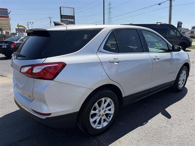 2018 Chevrolet Equinox LT - Photo 7 - Elkhart, IN 46514