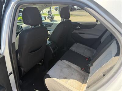 2018 Chevrolet Equinox LT - Photo 13 - Elkhart, IN 46514