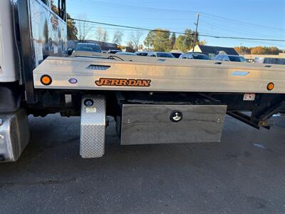 2020 FREIGHTLINER M2 - Photo 8 - Elkhart, IN 46514