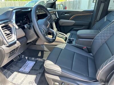 2025 GMC Canyon Denali   - Photo 4 - Elkhart, IN 46514