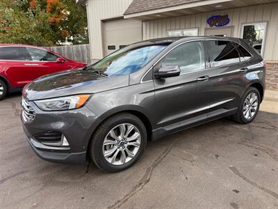 2019 Ford Edge TITANIUM   - Photo 2 - Elkhart, IN 46514