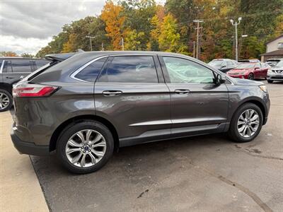 2019 Ford Edge TITANIUM   - Photo 6 - Elkhart, IN 46514