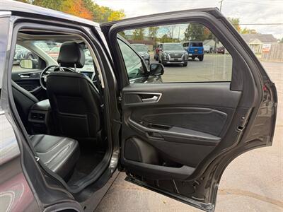 2019 Ford Edge TITANIUM   - Photo 14 - Elkhart, IN 46514