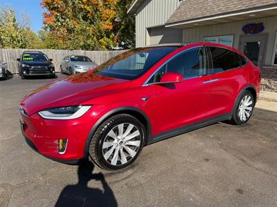 2020 Tesla Model X Long Range Plus   - Photo 2 - Elkhart, IN 46514