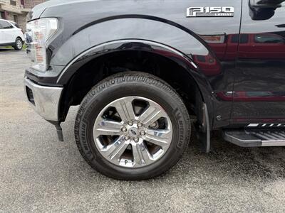 2019 Ford F-150 Lariat   - Photo 2 - Elkhart, IN 46514