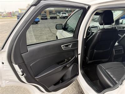 2018 Ford Edge SEL   - Photo 13 - Elkhart, IN 46514