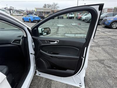 2018 Ford Edge SEL   - Photo 20 - Elkhart, IN 46514