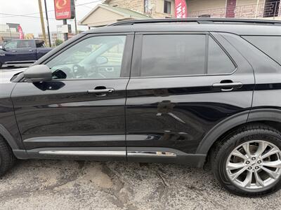 2023 Ford Explorer XLT - Photo 4 - Elkhart, IN 46514