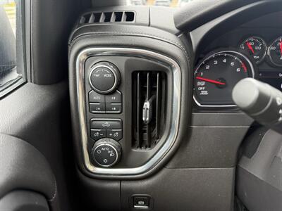 2020 Chevrolet Silverado 1500 LT   - Photo 19 - Elkhart, IN 46514
