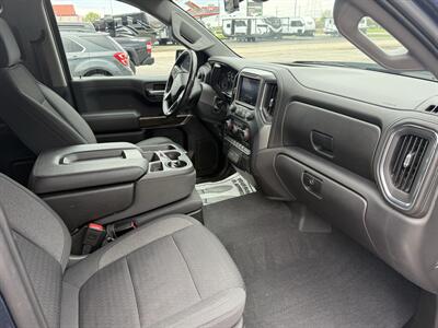 2020 Chevrolet Silverado 1500 LT   - Photo 17 - Elkhart, IN 46514