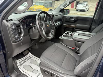 2020 Chevrolet Silverado 1500 LT   - Photo 11 - Elkhart, IN 46514