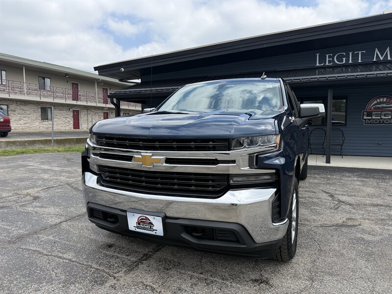 2020 Chevrolet Silverado 1500 LT   - Photo 1 - Elkhart, IN 46514