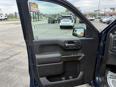 2020 Chevrolet Silverado 1500 LT   - Photo 10 - Elkhart, IN 46514