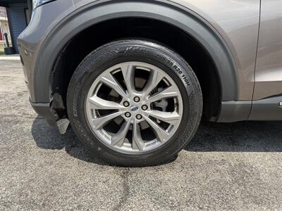 2021 Ford Explorer Limited   - Photo 3 - Elkhart, IN 46514