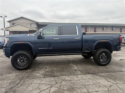 2021 GMC Sierra 2500HD Denali   - Photo 2 - Elkhart, IN 46514