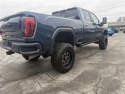 2021 GMC Sierra 2500HD Denali   - Photo 8 - Elkhart, IN 46514