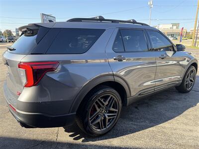 2021 Ford Explorer ST   - Photo 6 - Elkhart, IN 46514