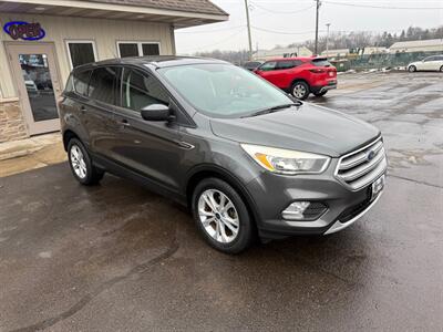 2017 Ford Escape SE   - Photo 7 - Elkhart, IN 46514