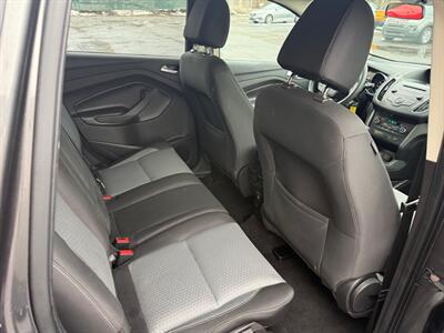 2017 Ford Escape SE   - Photo 15 - Elkhart, IN 46514