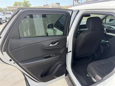 2020 Chevrolet Blazer LT - Photo 13 - Elkhart, IN 46514