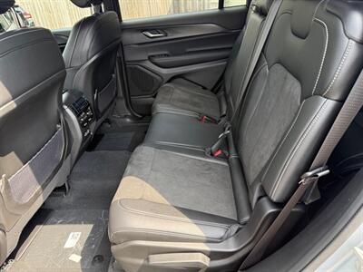 2023 Jeep Grand Cherokee L L LAREDO   - Photo 19 - Elkhart, IN 46514