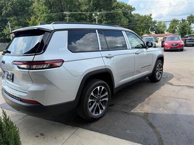 2023 Jeep Grand Cherokee L L LAREDO   - Photo 10 - Elkhart, IN 46514