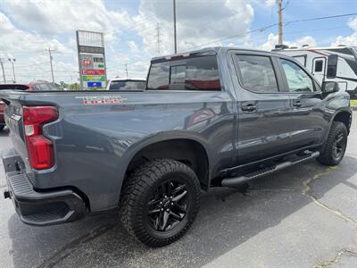 2019 Chevrolet Silverado 1500 LT Trail Boss - Photo 7 - Elkhart, IN 46514