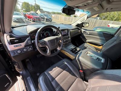 2017 GMC Yukon DENALI   - Photo 12 - Elkhart, IN 46514