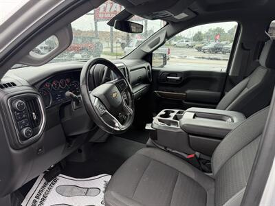 2020 Chevrolet Silverado 1500 LT   - Photo 12 - Elkhart, IN 46514