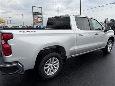 2020 Chevrolet Silverado 1500 LT   - Photo 7 - Elkhart, IN 46514