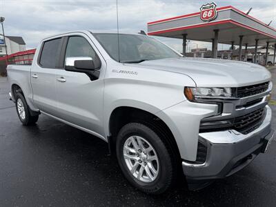 2020 Chevrolet Silverado 1500 LT   - Photo 9 - Elkhart, IN 46514