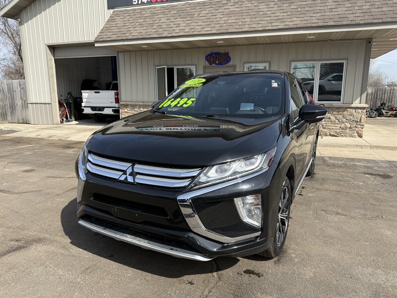 2020 Mitsubishi Eclipse Cross SE  