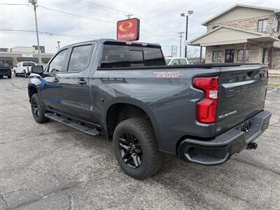 2019 Chevrolet Silverado 1500 LT Trail Boss   - Photo 5 - Elkhart, IN 46514