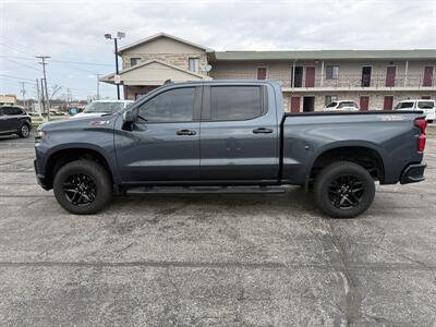 2019 Chevrolet Silverado 1500 LT Trail Boss   - Photo 4 - Elkhart, IN 46514