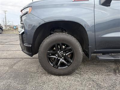 2019 Chevrolet Silverado 1500 LT Trail Boss   - Photo 3 - Elkhart, IN 46514