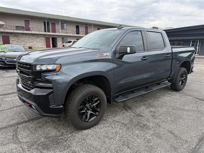 2019 Chevrolet Silverado 1500 LT Trail Boss   - Photo 2 - Elkhart, IN 46514