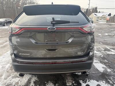 2017 Ford Edge SEL - Photo 7 - Elkhart, IN 46514