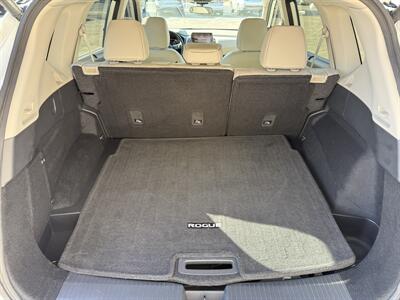2023 Nissan Rogue SV   - Photo 15 - Elkhart, IN 46514