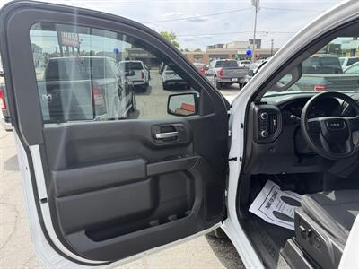 2022 GMC Sierra 1500 Pro - Photo 11 - Elkhart, IN 46514