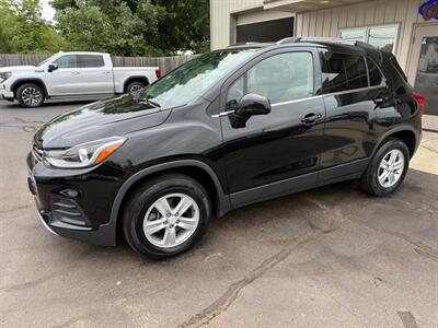 2017 Chevrolet Trax 1LT   - Photo 3 - Elkhart, IN 46514