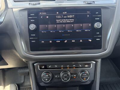 2021 Volkswagen Tiguan SE 4Motion   - Photo 22 - Elkhart, IN 46514