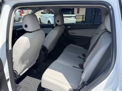 2021 Volkswagen Tiguan SE 4Motion   - Photo 13 - Elkhart, IN 46514