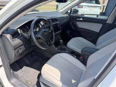 2021 Volkswagen Tiguan SE 4Motion   - Photo 11 - Elkhart, IN 46514