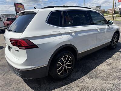 2021 Volkswagen Tiguan SE 4Motion   - Photo 6 - Elkhart, IN 46514