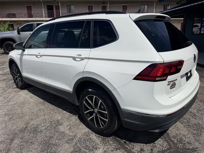 2021 Volkswagen Tiguan SE 4Motion   - Photo 4 - Elkhart, IN 46514