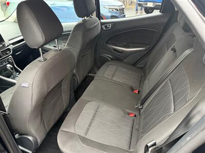 2019 Ford EcoSport SE - Photo 11 - Elkhart, IN 46514