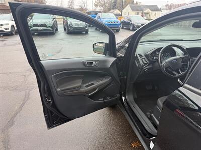 2019 Ford EcoSport SE - Photo 8 - Elkhart, IN 46514