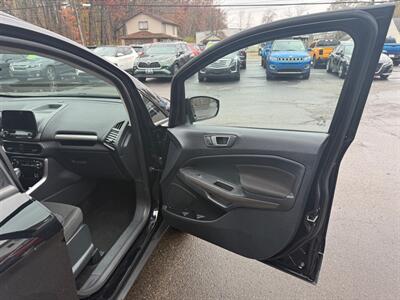 2019 Ford EcoSport SE - Photo 15 - Elkhart, IN 46514