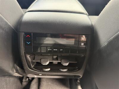 2021 Jeep Grand Cherokee L Laredo   - Photo 17 - Elkhart, IN 46514