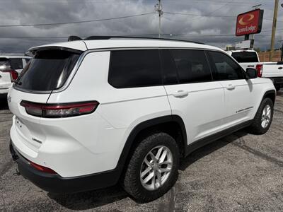 2021 Jeep Grand Cherokee L Laredo   - Photo 7 - Elkhart, IN 46514